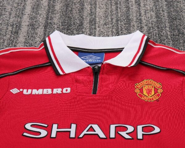 kids Manchester United 1998-99 home Soccer Jersey - Image 2