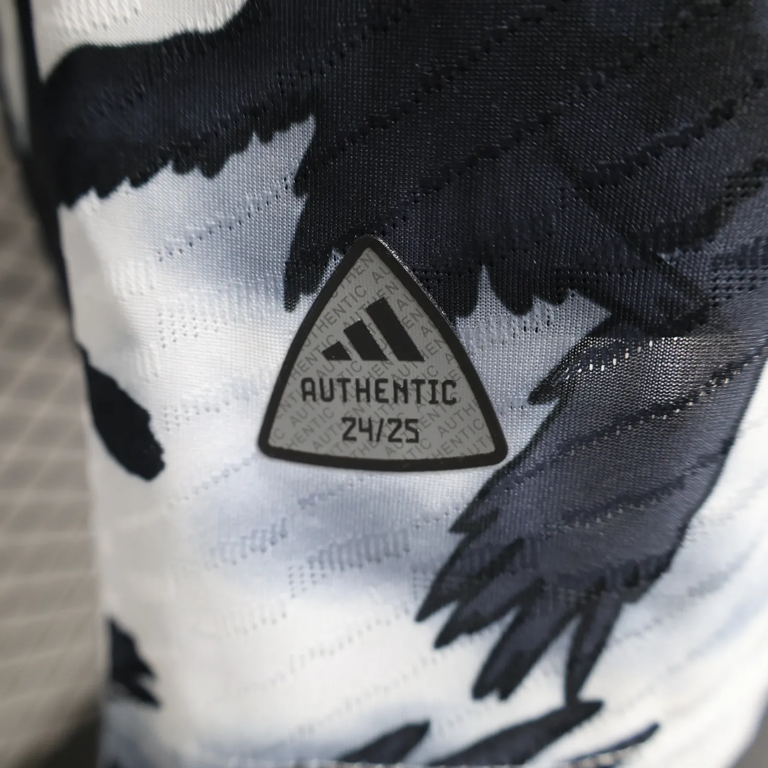 2024 Japan Speical Player Jersey - Image 3